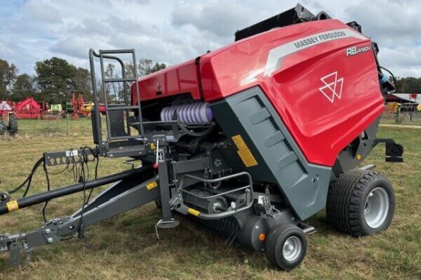 Massey Ferguson RB4160V Classic - Image 9